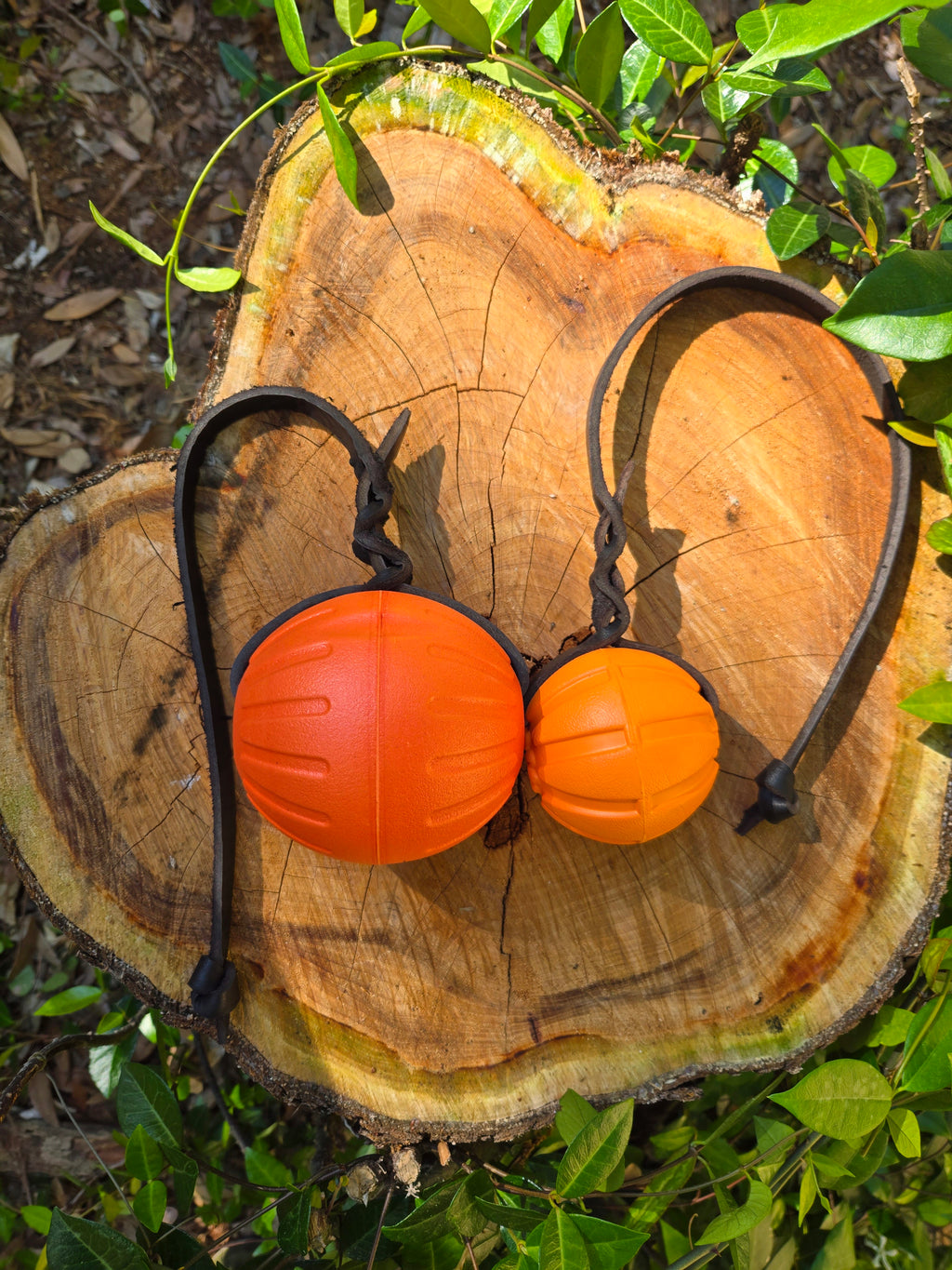 SKÖLL'S FOAM SUN BALL W/ LEATHER STRAP